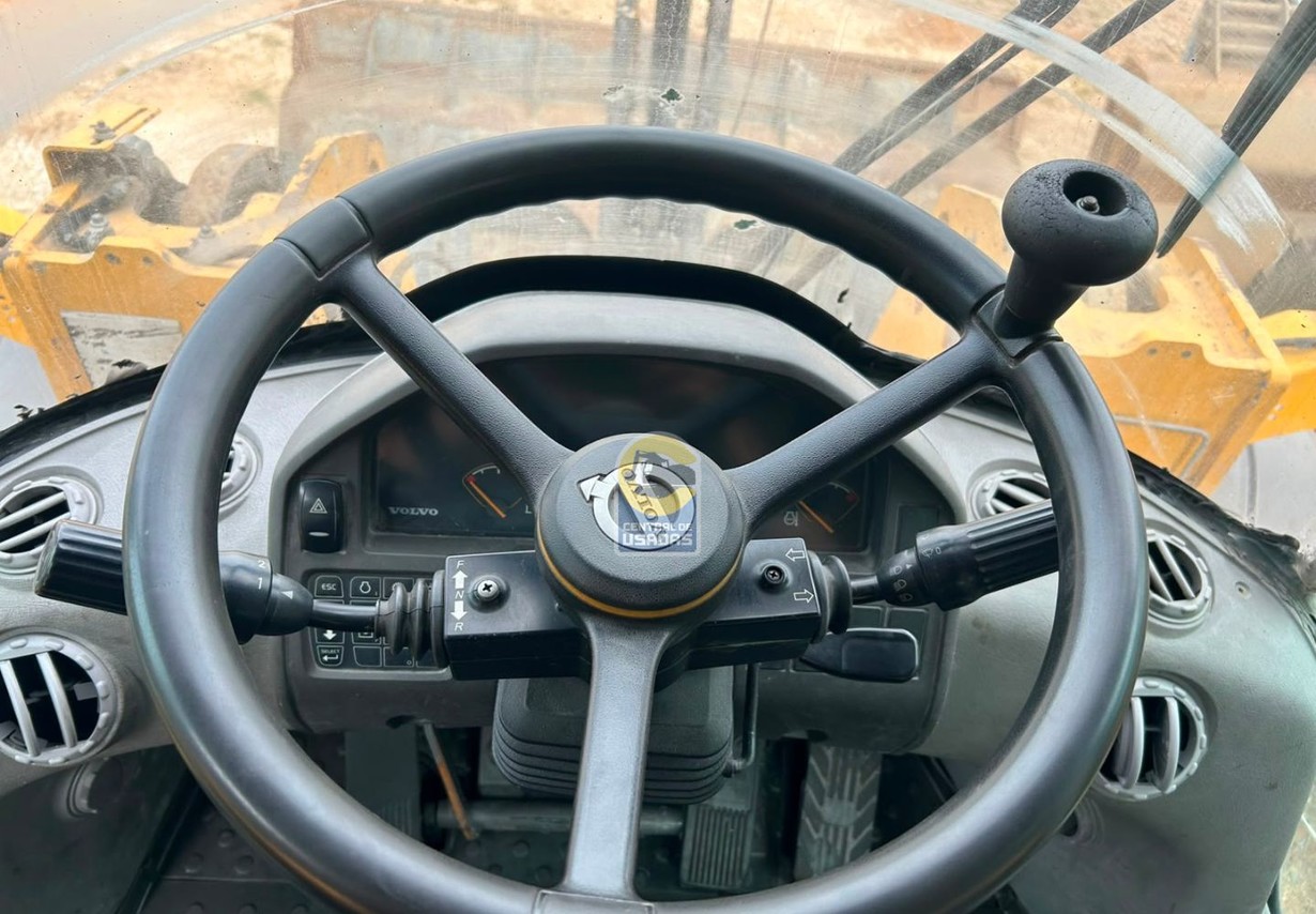 Volvo L90F - 20/20 4