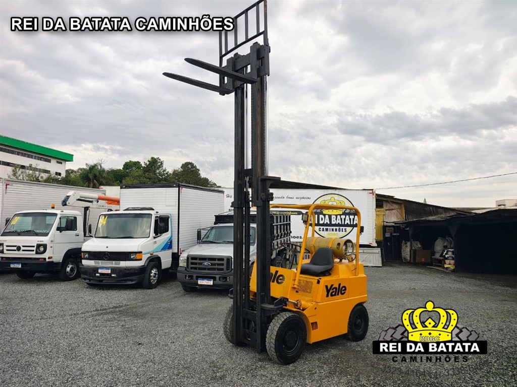 Yale Empilhadeira - 80/80 3