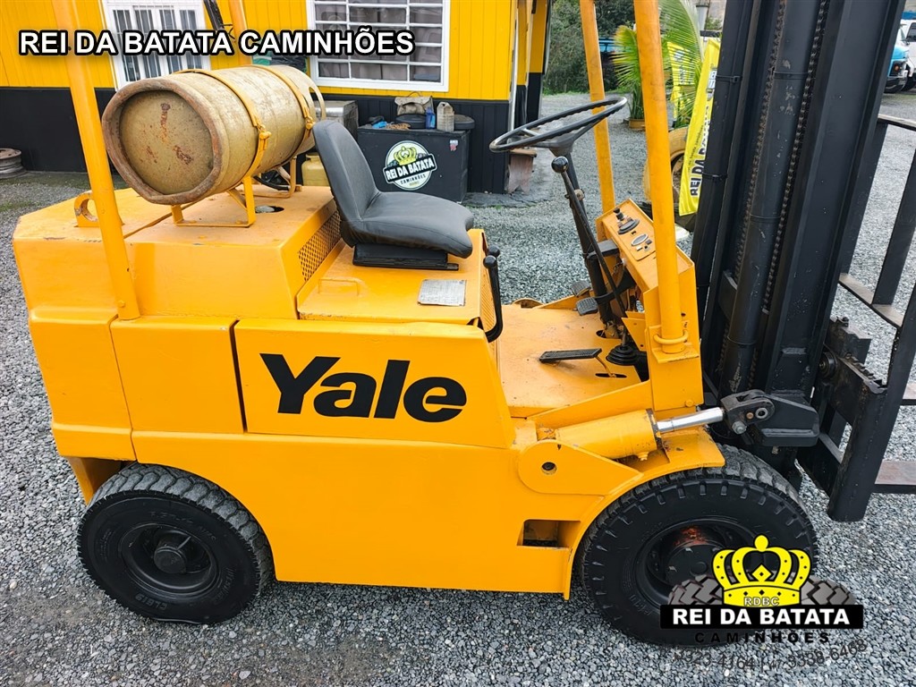 Yale Empilhadeira - 80/80 7
