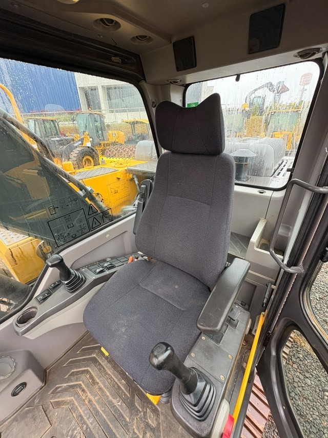 Volvo EC200d - 23/23 12
