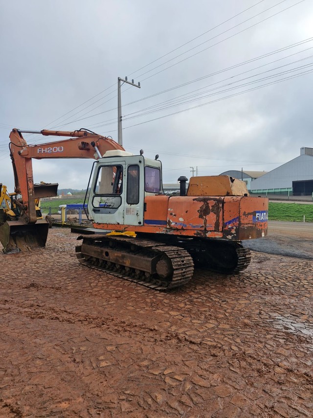 Fiatallis  FH200 - 96/96 4