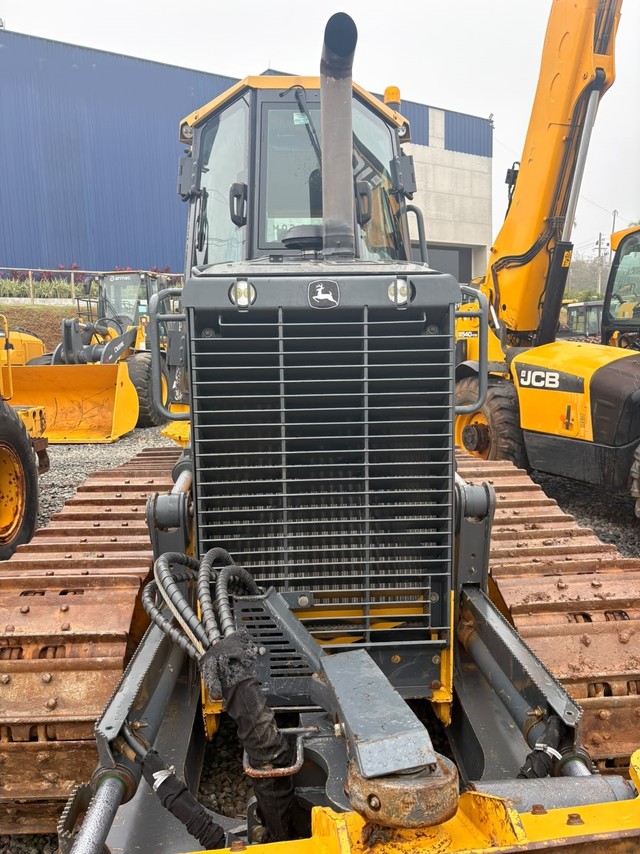 John Deere 700J - 22/22 4