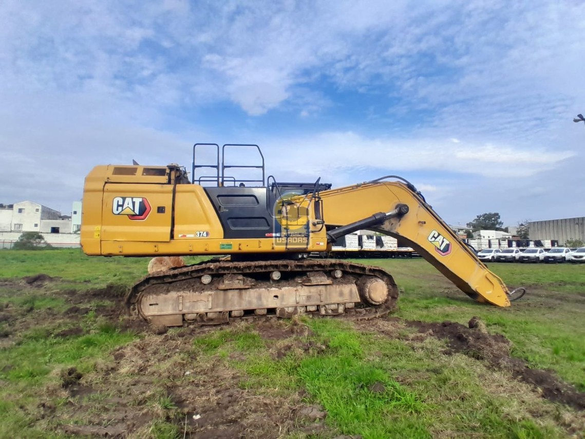 Caterpillar 374 - 21/21 4