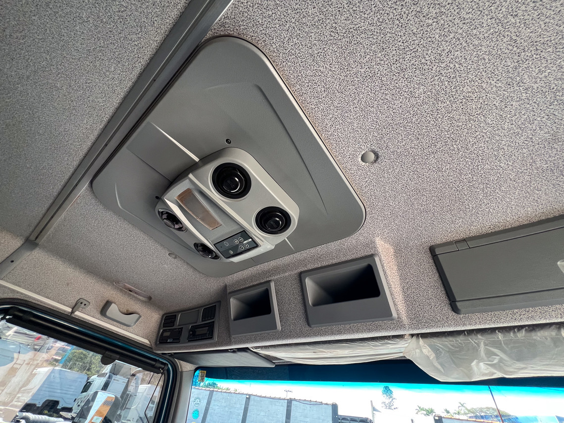 Mercedes Benz ATEGO MB3026 - 20/20 7