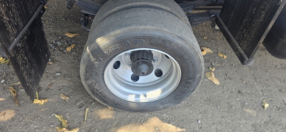Volkswagen 8 150 - 05/05 4