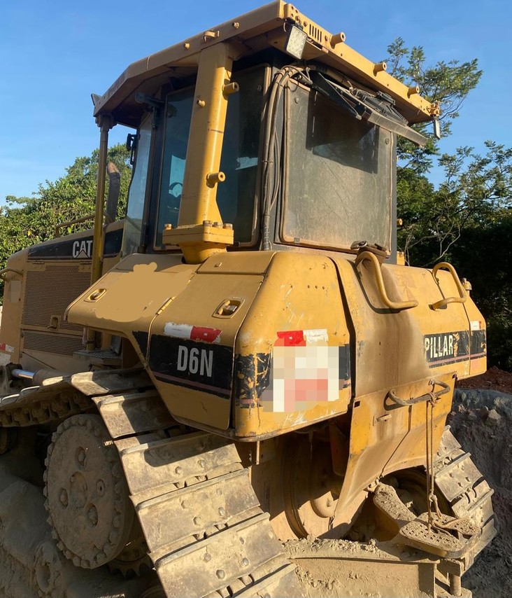 Caterpillar D6N - 05/05 4