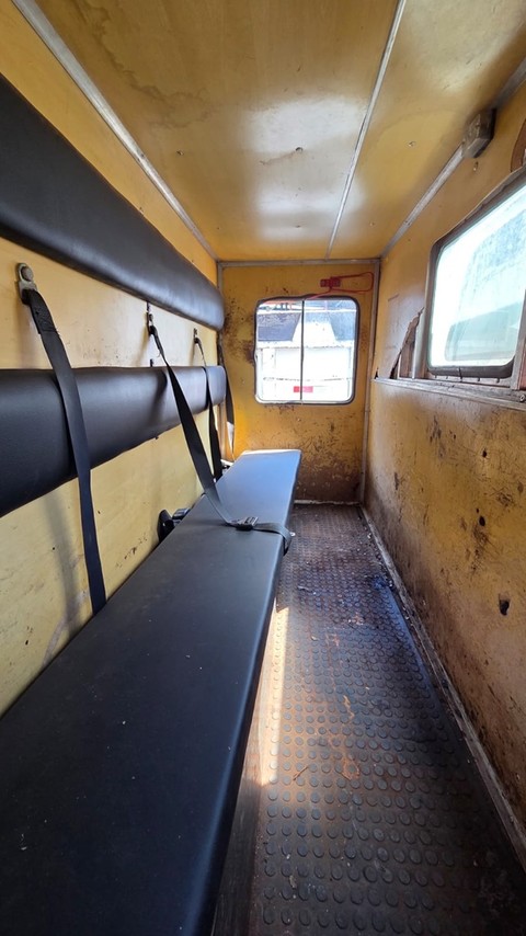 Volkswagen 8 140 - 99/99 3