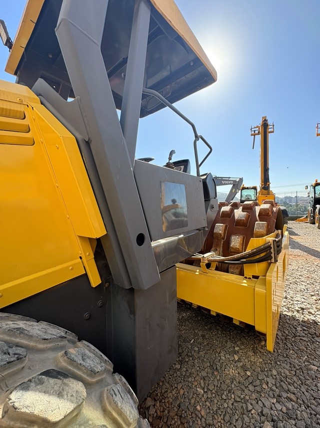 Bomag BW 211 PD - 08/08 5