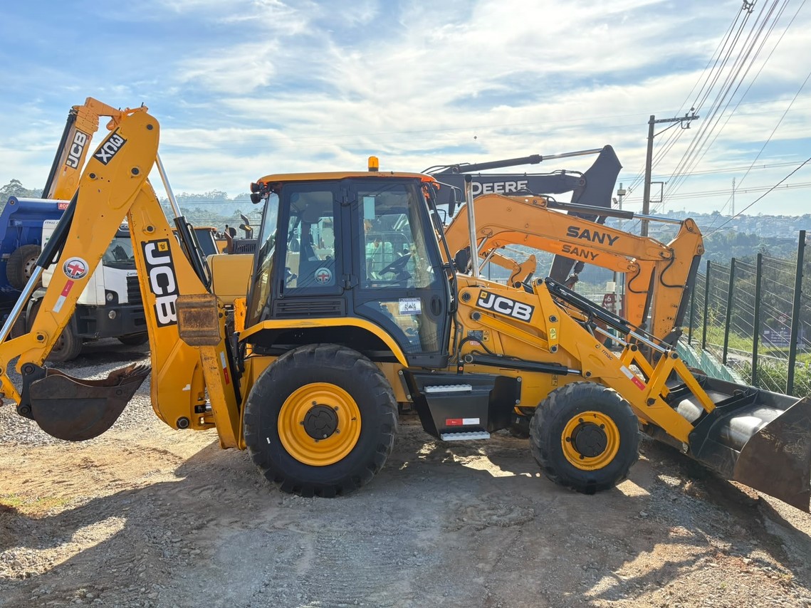 JCB 3CX - 25/25 24