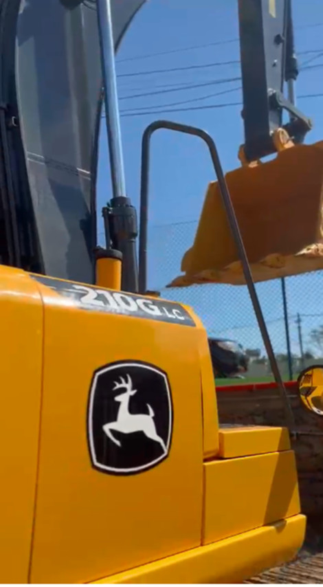 John Deere 210G LC - 22/22 9