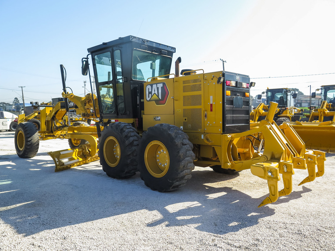 Caterpillar 140K - 21/21 4
