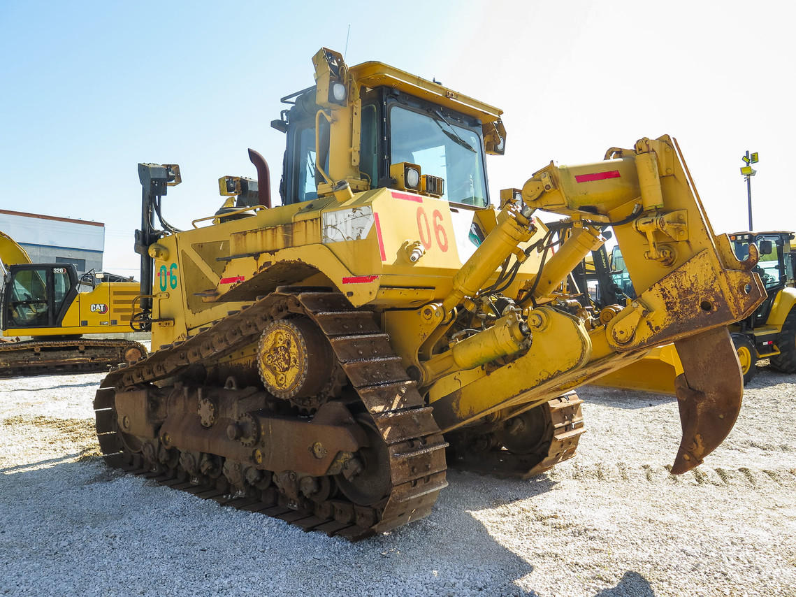 Caterpillar D8T - 11/11 3