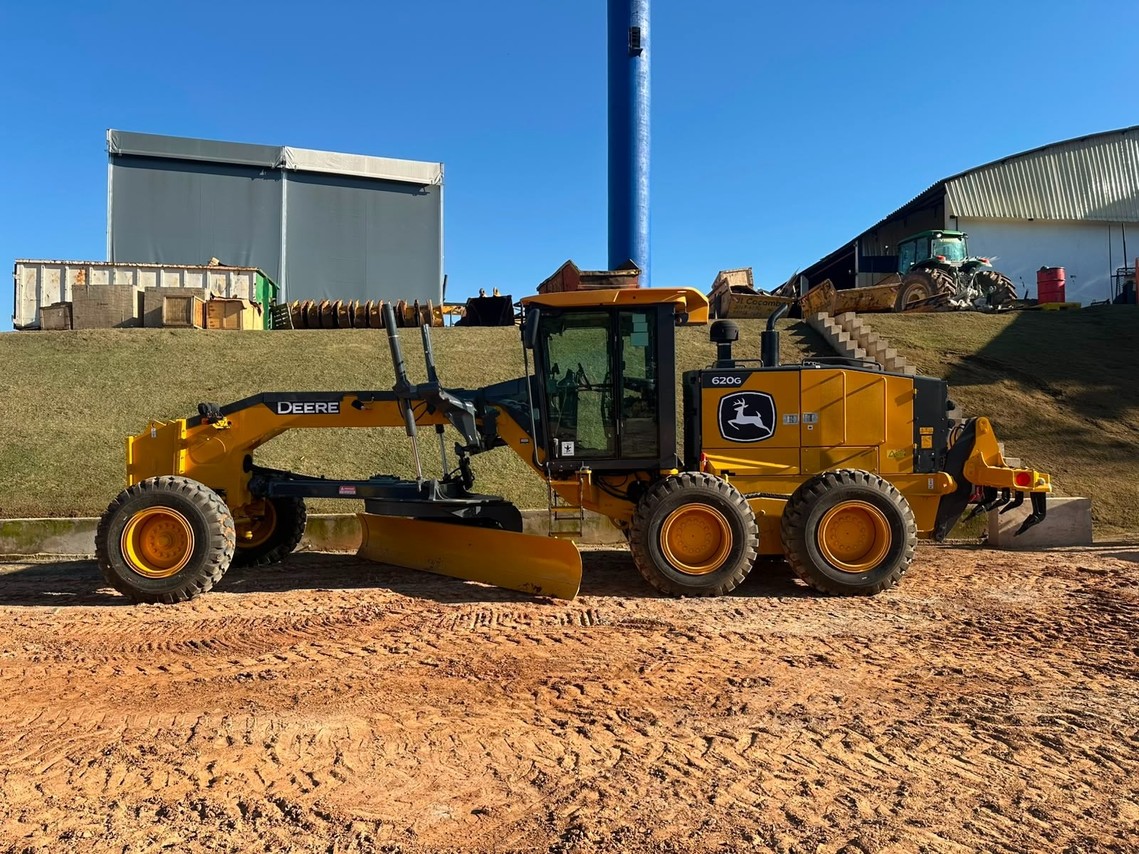 John Deere 620G - 22/22 2