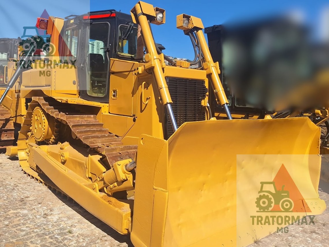 Caterpillar D6T - 22/22 4