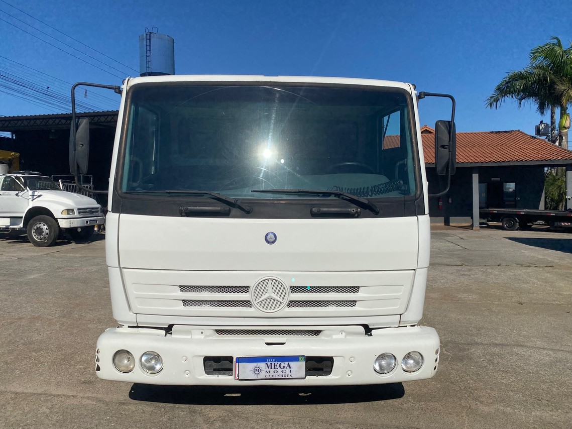 Mercedes Benz MB 712 - 98/99 3