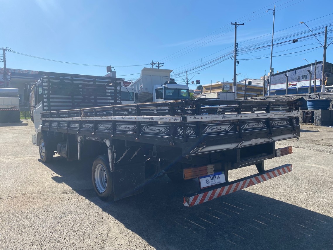 Mercedes Benz MB 712 - 98/99 5
