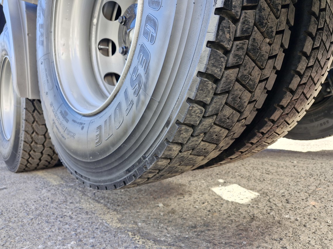 Mercedes Benz Axor 2536 - 22/23 16
