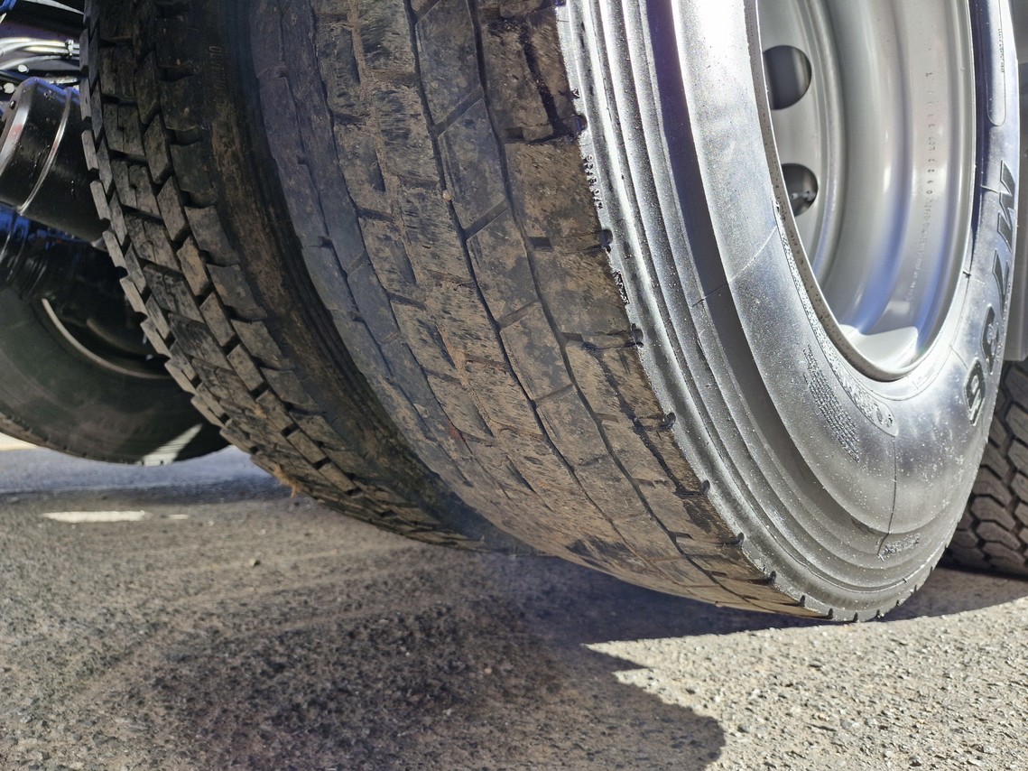 Mercedes Benz Axor 2536 - 22/23 17