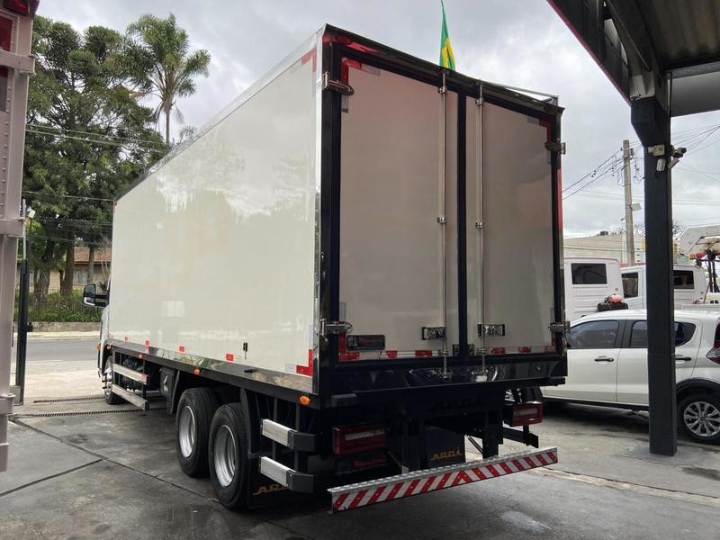 Volkswagen 13-180 Delivery 6x2 - 25/26 9