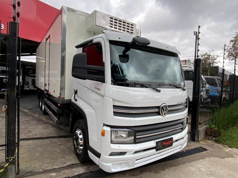 Volkswagen 13-180 Delivery 6x2 - 25/26 11