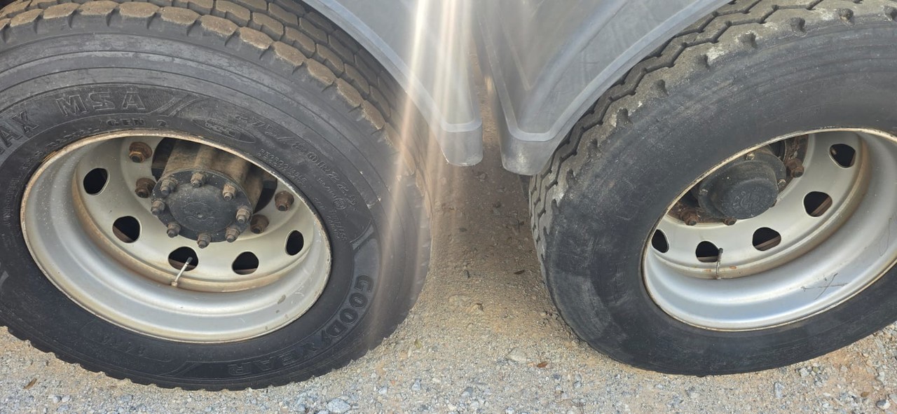 Ford Cargo1723 - 13/14 11