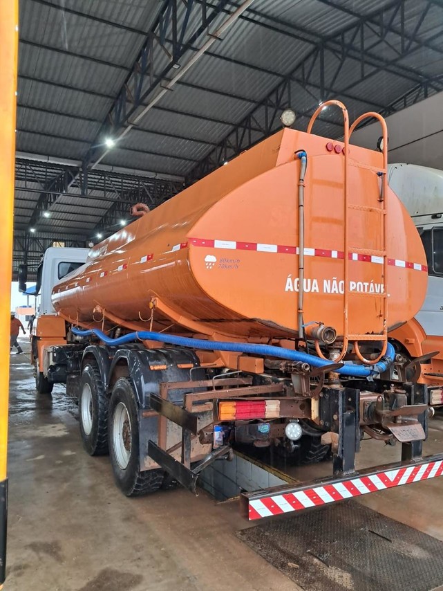 Mercedes Benz Axor 3344 - 15/15 3