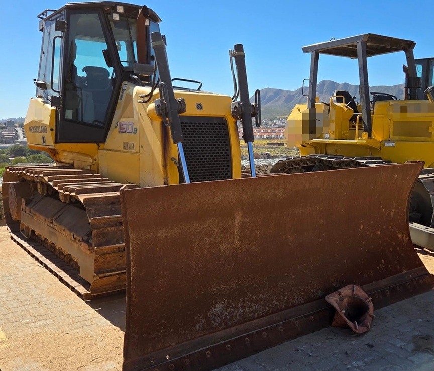 New Holland D150 - 22/22 5