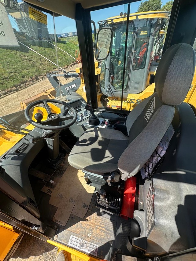 JCB 422 ZX - 23/23 7