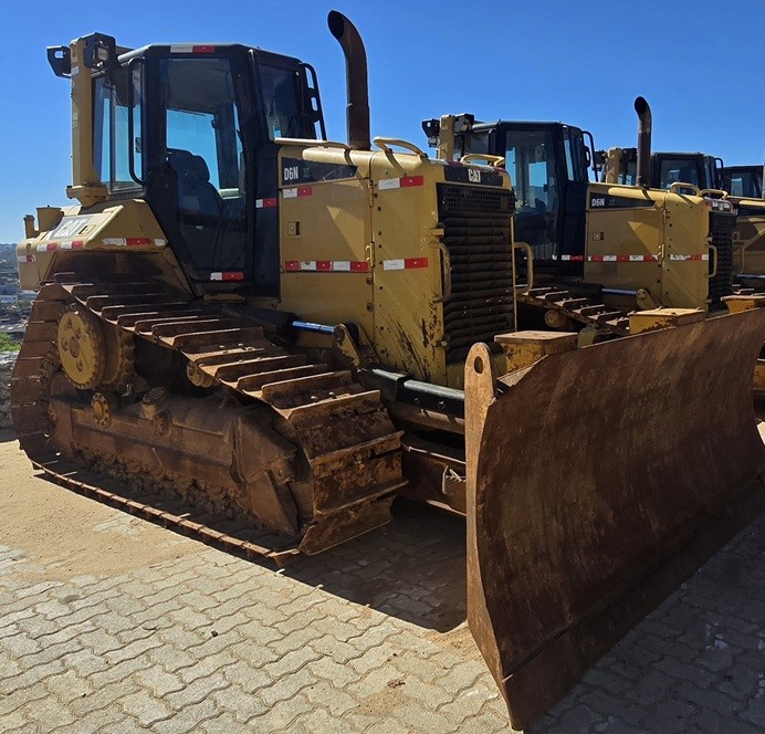 Caterpillar D6NXL - 15/15 5