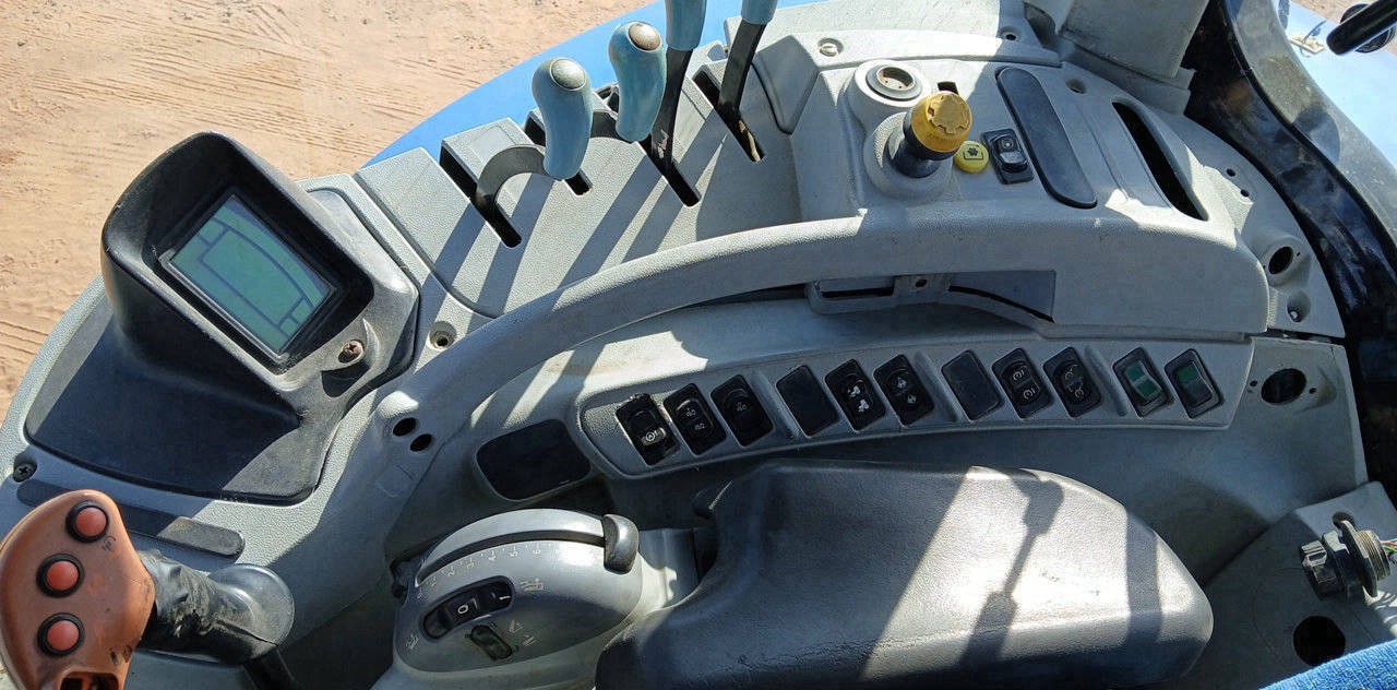 New Holland T7240 - 21/21 7