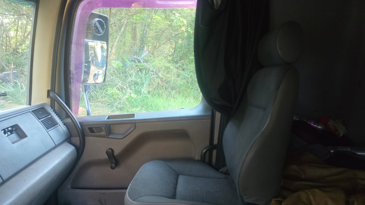 Volkswagen 24-280 E Constellation 8x2 - 14/24 10