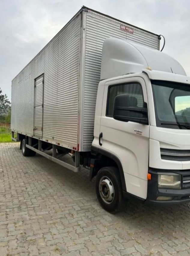 Volkswagen 11-180 Delivery - 18/19 5