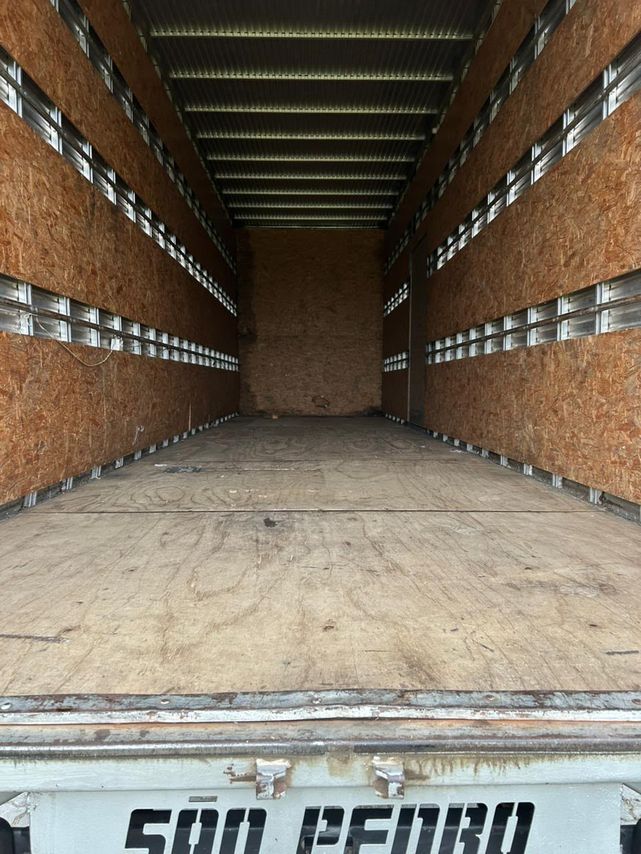 Volkswagen 11-180 Delivery - 18/19 9