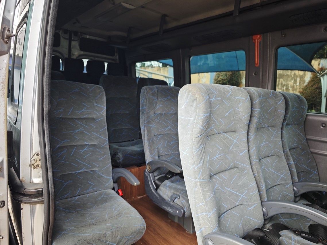 Renault Master Minibus - 08/08 17