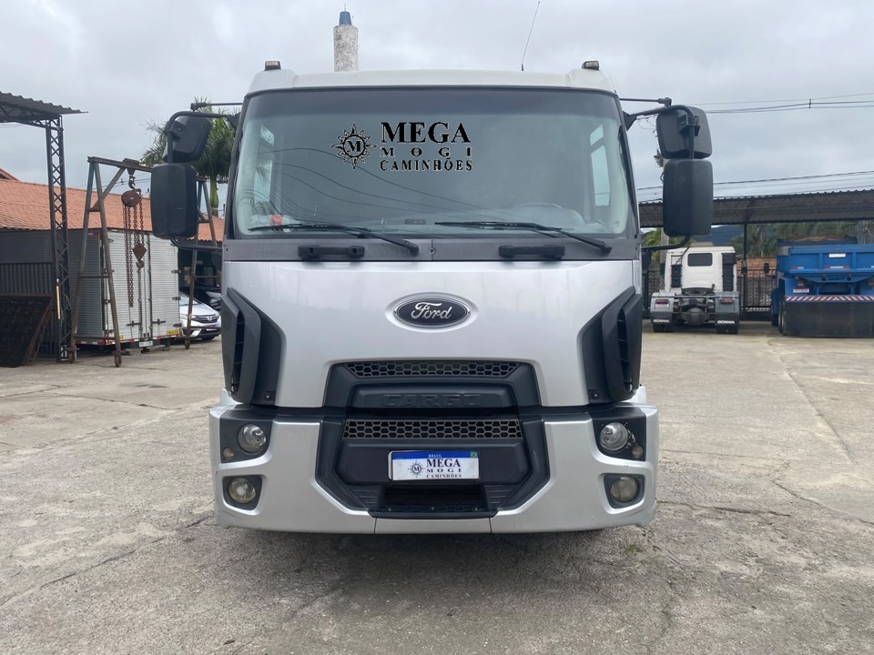 Ford Cargo2429 - 17/18 2
