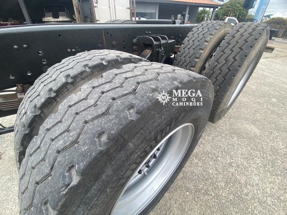 Ford Cargo2429 - 17/18 3
