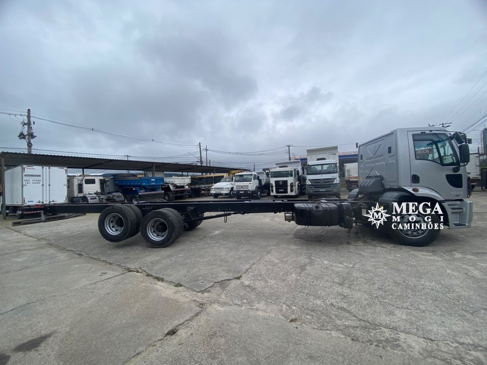 Ford Cargo2429 - 17/18 7
