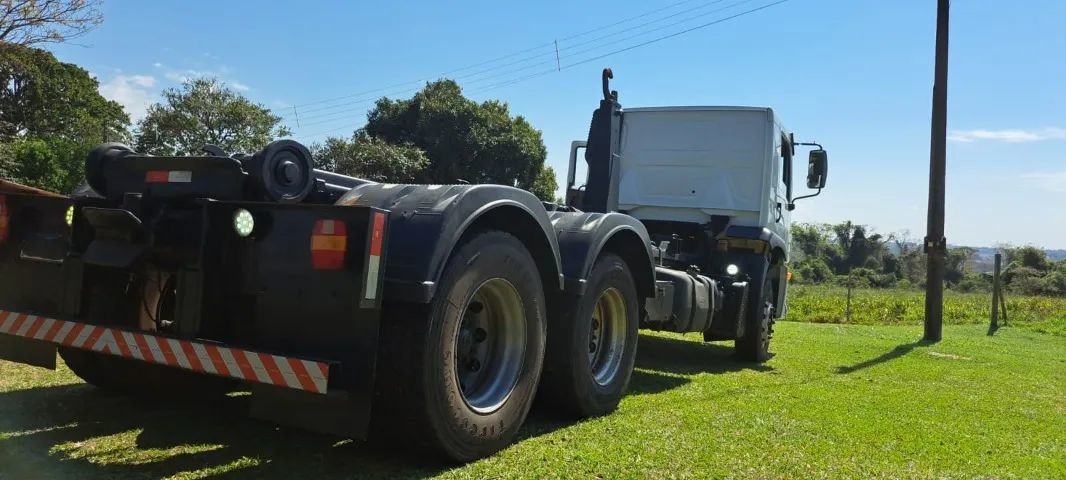 Volkswagen 31-330 E Constellation 6x4 - 15/15 6