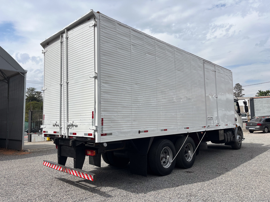 Volvo VM260 - 10/10 7