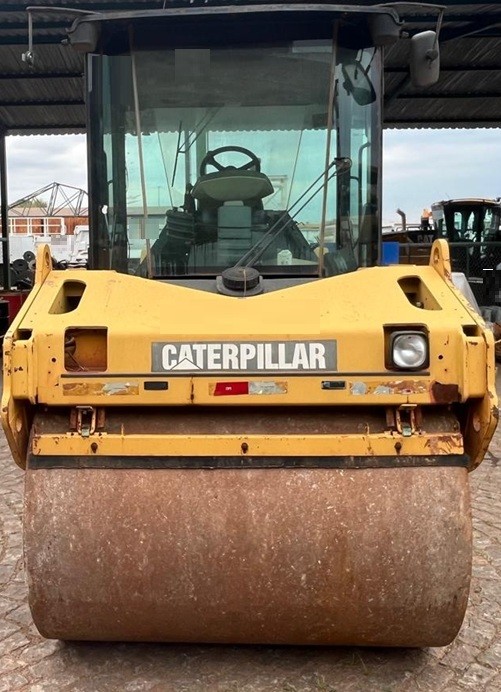 Caterpillar CB534D - 11/11 4