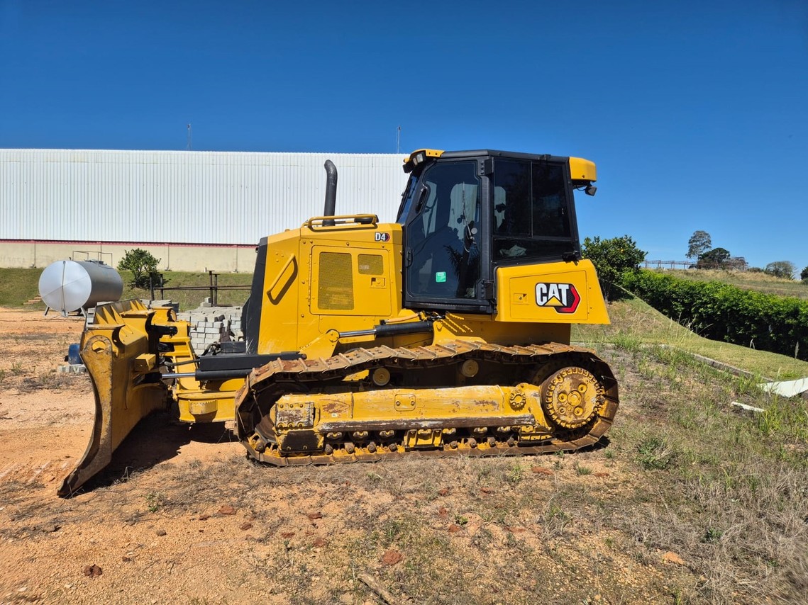 Caterpillar  D4 - 22/22 2