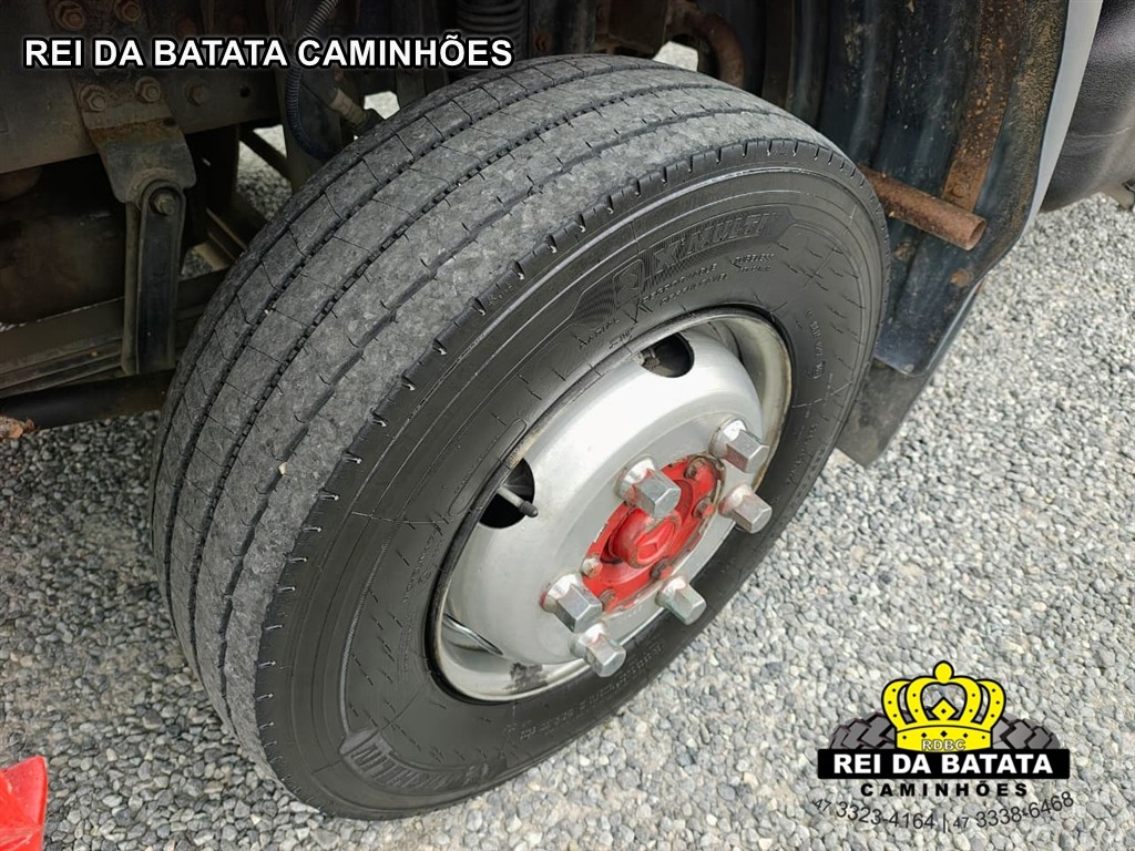 Mercedes Benz Accelo 915 - 10/11 14