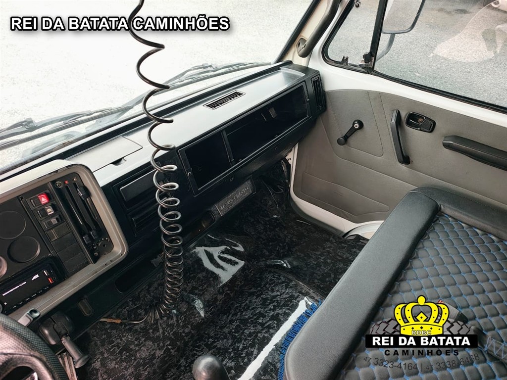 Volkswagen 8 140 - 98/98 10