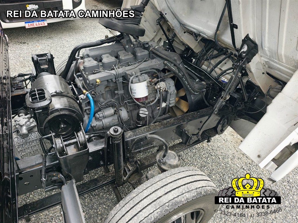 Volkswagen 8 140 - 98/98 16