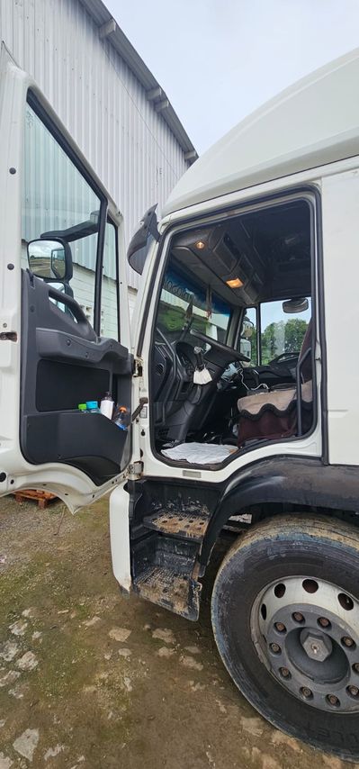 Iveco Cursor 330 - 21/22 6