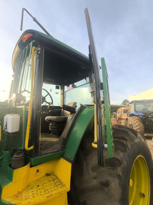 John Deere 7210 - 16/16 7