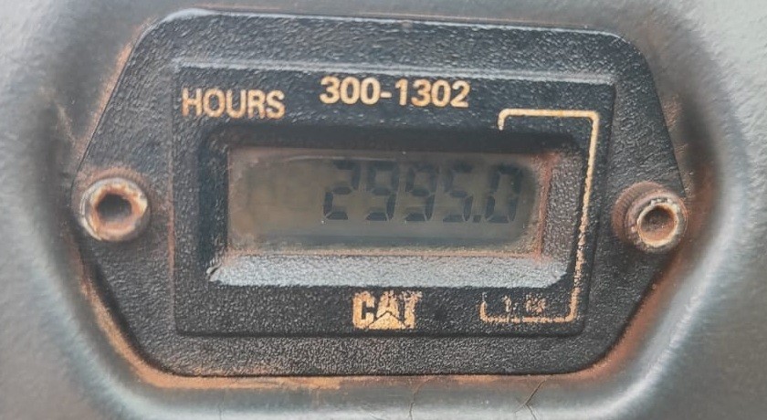 Caterpillar CB534B - 11/11 2