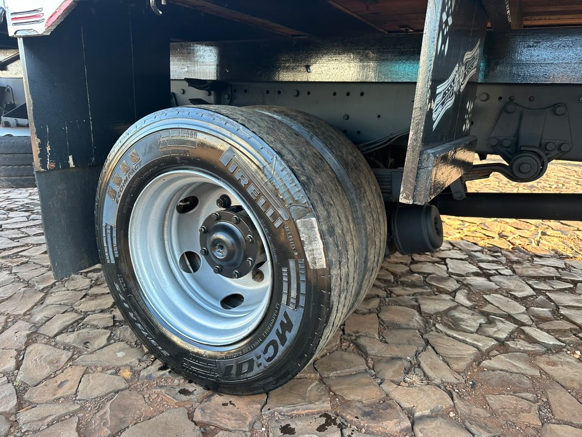 Mercedes Benz Accelo 815 - 12/12 11