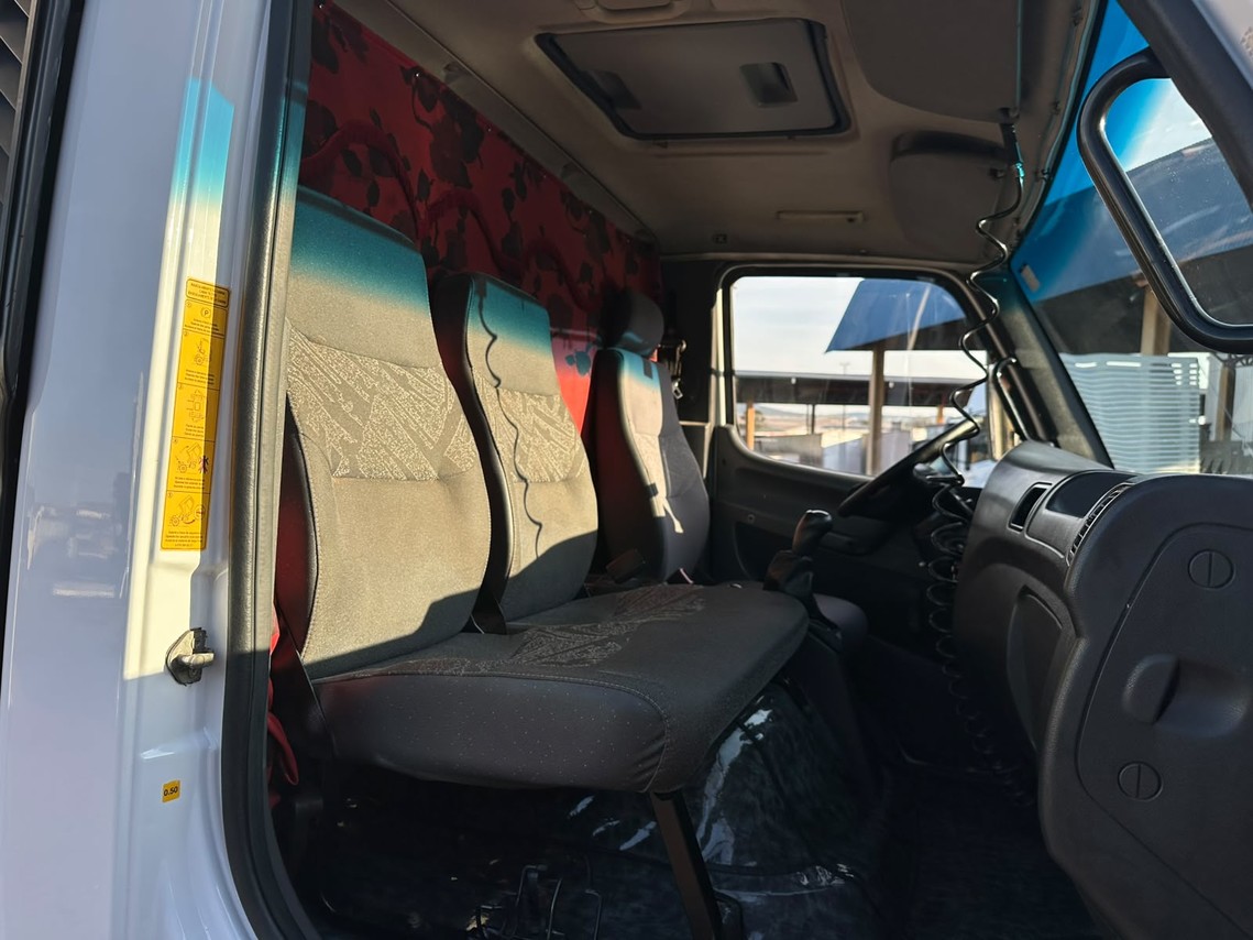 Mercedes Benz Accelo 815 - 12/12 16