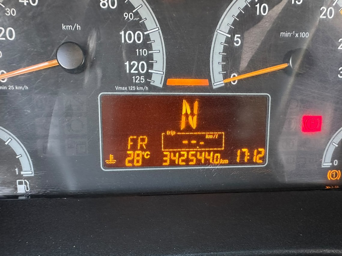 Mercedes Benz Accelo 815 - 12/12 19